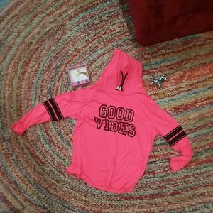 Good vibes tee hoodie large